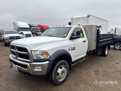 2016 Dodge 5500 4x4 Dump Truck
