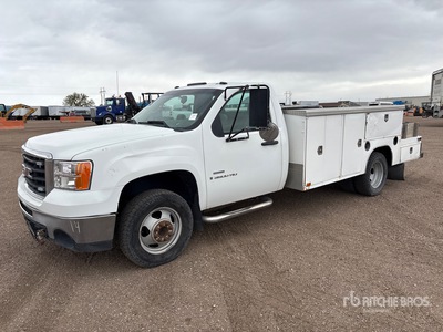2008 GMC Sierra 3500HD 4x2 Service Truck