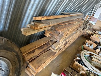 Quantity of Miscellaneous Holz