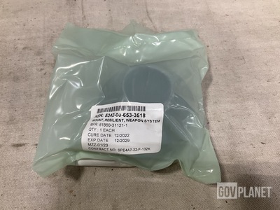 (44) Barry Controls 31121-1 Weapon System Resilient Mounts