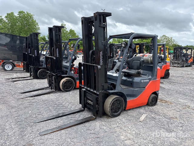 2018 Toyota 8FGCU25 3700 lb Cushion Tire Forklift