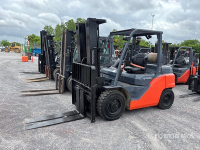2020 Toyota 8FG35U 7000 lb Forklift