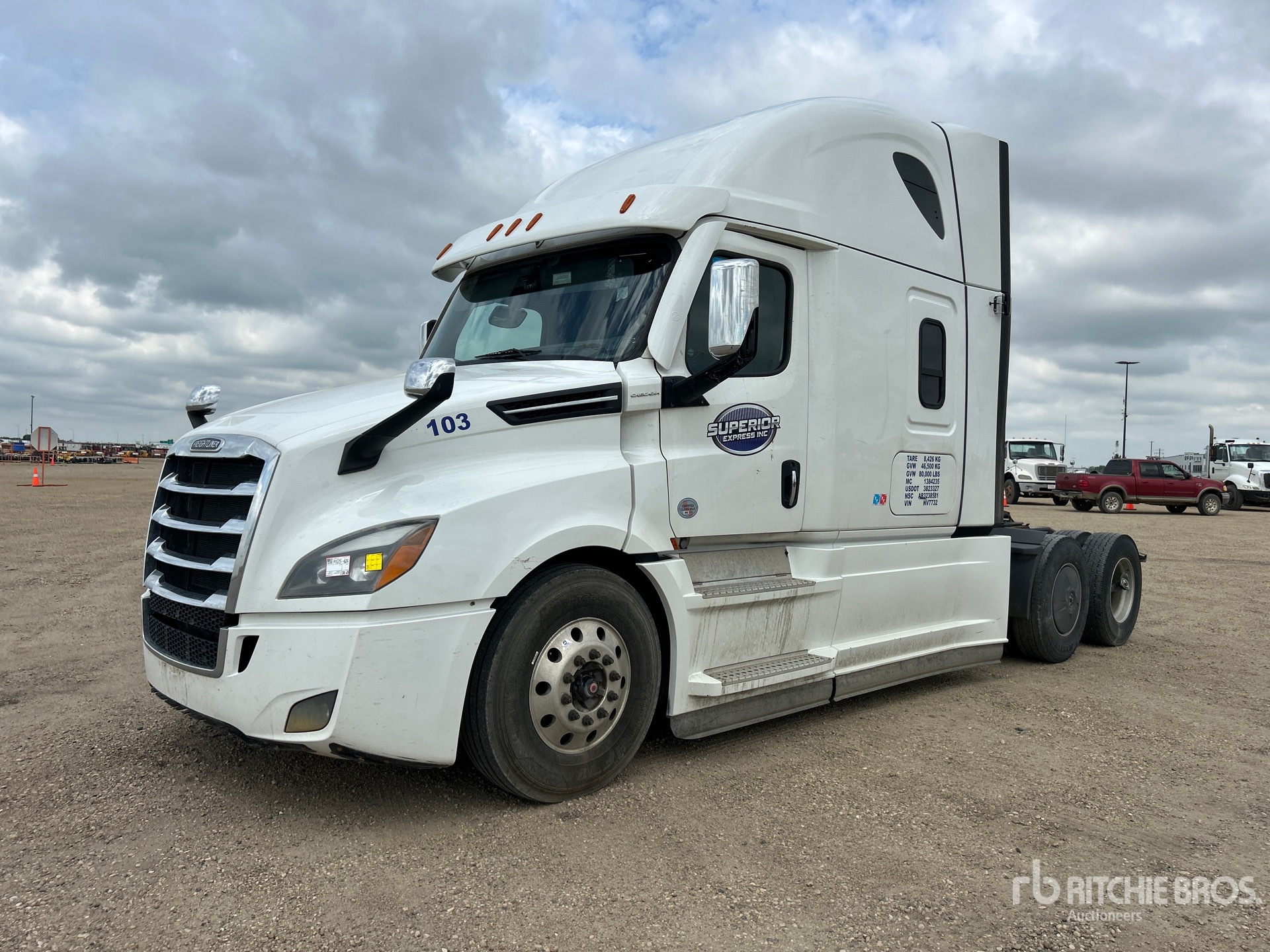 2023 Freightliner Cascadia 126 6x4 T/A Sleeper Truck Tractor