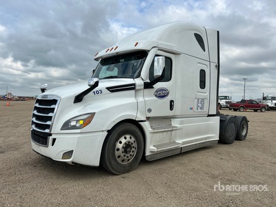 2023 Freightliner Cascadia 126 6x4 T/A Slaapcabine Trekker