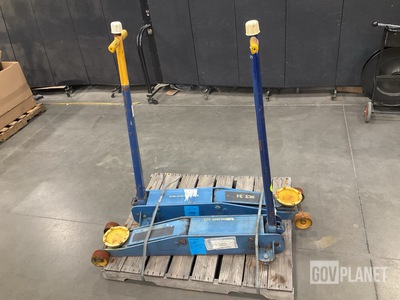 (2) Service Jacks