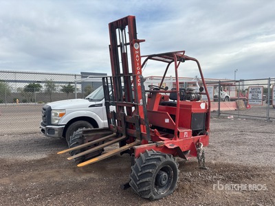 1997 Navigator Truck Mounted Forklift