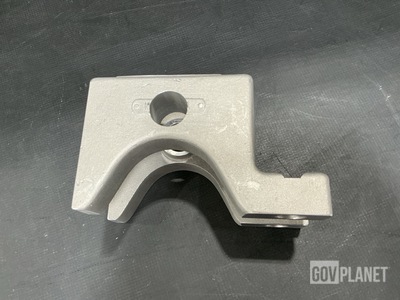 Warren Pumps 140B0010E110A Hydraulic Motor-Pump Yoke