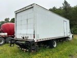Picture, Right Rear Corner