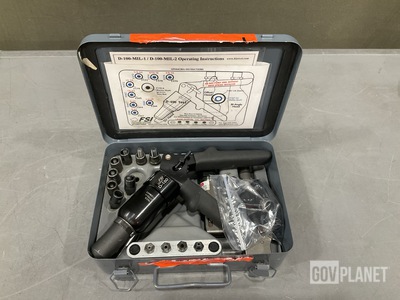 Fastening Systems International D-100-MIL-1 Hand Blind Riveter Kit