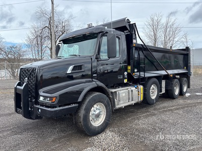2025 Volvo VHD 8x4 Tri/A Dump Truck