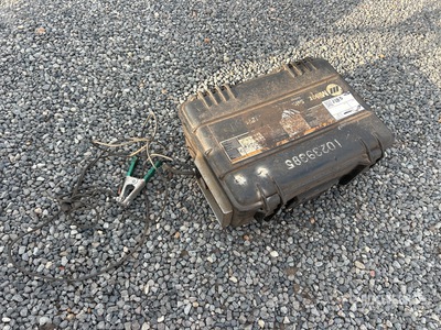 2011 Miller XMT 350 Wire Feeder