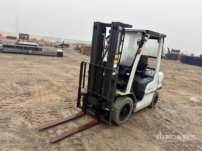 UniCarriers MCP1F2A25LV 4300 lb Pneumatic Tire Forklift