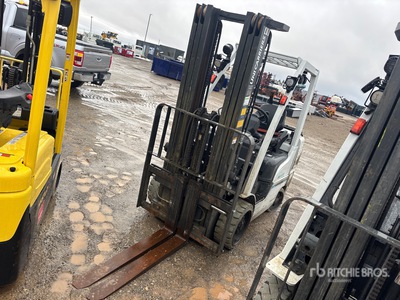 UniCarriers MCU1F2A33LV 5900 lb Pneumatic Tire Forklift