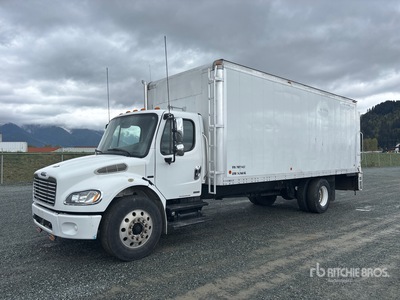 2007 Freightliner M2 106 4x2 Van Truck