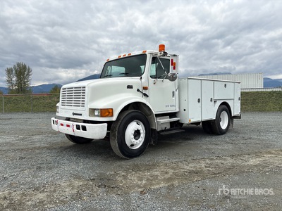 1995 International 4700 4x2 Ciężarówka użytkowa