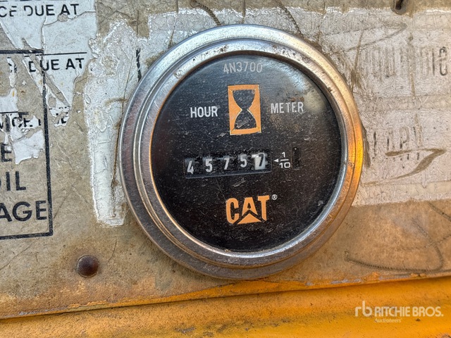 1967 Cat 561B Tracteur pose-canalisations w/ Midwestern 561D Conversion ...