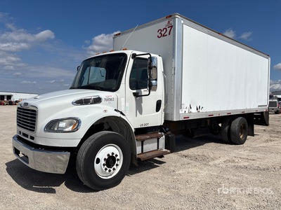 2013 Freightliner M2 4x2 Moving Van Truck