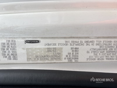 2014 Freightliner M2 Furgonetka