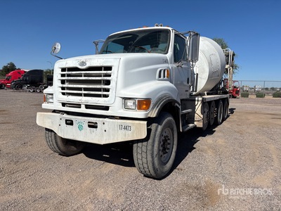 2007 Sterling L9500 12x4 Beton-Fahrmischer (Inoperable)