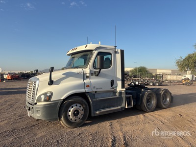2016 Freightliner Cascadia 125 6x4 T/A Day Cab Truck Tractor