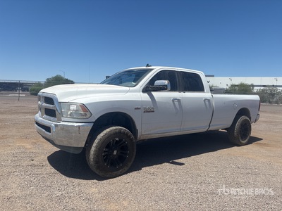 2016 Ram 2500 SLT 4x4 Crew Cab بيك اب