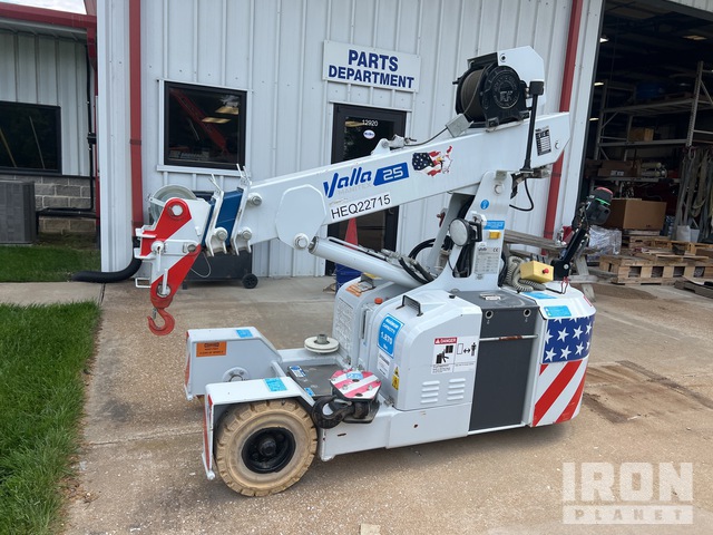 2020 Valla 25EL 1870 lb Pick-and-Carry Crane