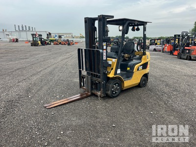 2021 Cat 2C5000 4750 lb Cushion Tire Carrelli Elevatori
