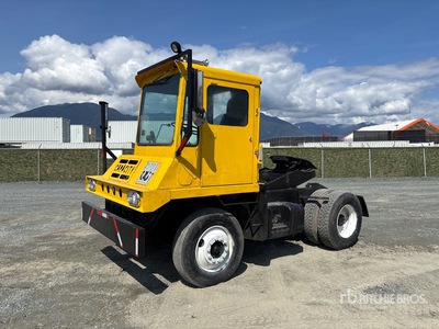 2004 Capacity TJ5500E 4x2 Spotter Truck