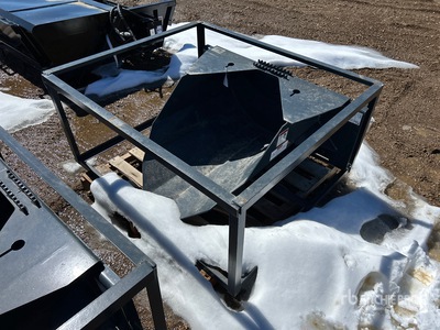 StanForge TS42 42 in Spade Skid Steer Bucket (Unused)