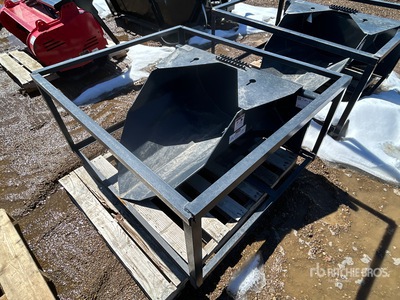 StanForge TS42 42 in Spade Skid Steer Bucket (Unused)