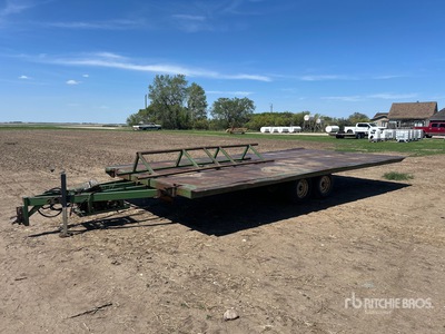 Custom Built T/A 26 ft x 12 ft Bale Wagon