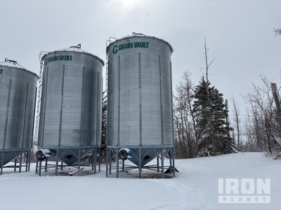 Grain Vault +/- 4000 bu 6 Ring Hopper Trémie à grains