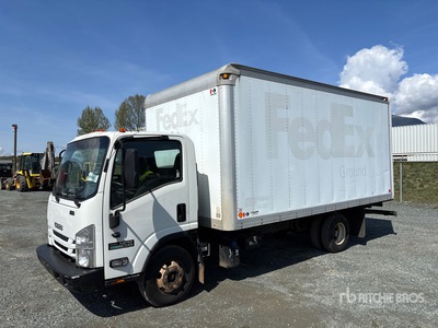 2015 Isuzu NPR 4x2 Furgoneta caja cerrada