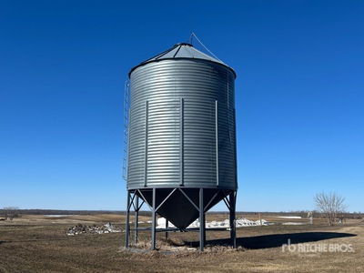 Chief Westland +/- 3000 bu 6 Ring Hopper Grain Bin