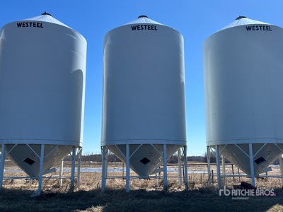 2011 Westeel 1620 Magnum-F +/- 150 ton 5 Ring Fertilizer Hopper Grain Bin