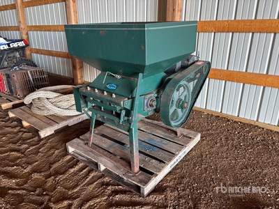 Sven Feed Grinder