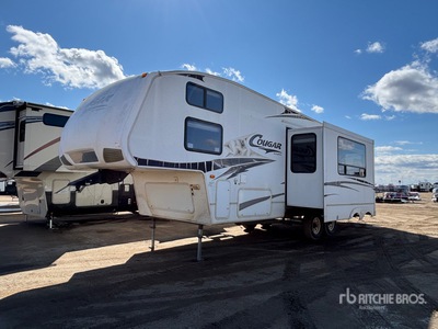 2009 Keystone Cougar 31 ft T/A Travel Trailer