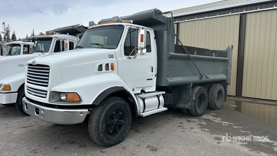 1999 Sterling L8513 T/A Dump Truck