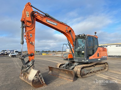 Doosan DX140 LC Tracked Excavator