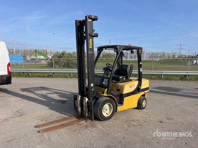 2011 Yale GDP30VX Forklift