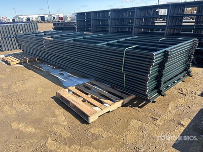 Quantity of (18) 2026 BYT PNL200 20 ft x 5 ft 6 in 6 Rail パネル (Unused)