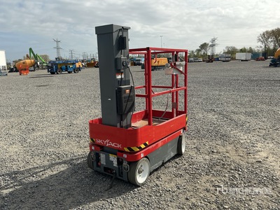 2015 Skyjack SJ12 Vertical Mast Lift