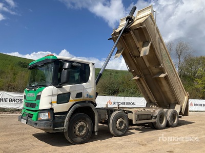2019 Scania P370 XT 8x4 Twin-Steer Camion à benne basculante Quad/A