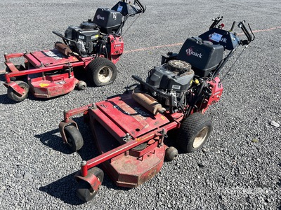 2015 Exmark    Walk-Behind Lawn Mower (Inoperable)