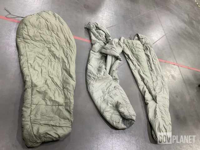 (69) Sleeping Bags
