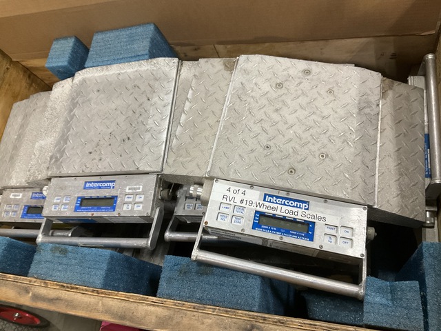 (15) Intercomp PT300 Wheel Load Scales