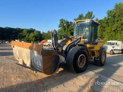 2021 John Deere 524P Wheel Loader