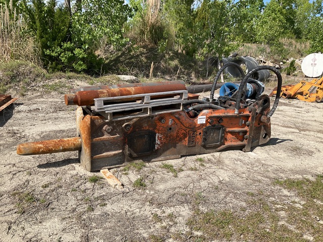 NPK GH-18 Hydraulic Breaker