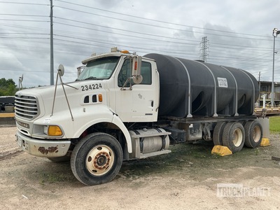2006 Sterling LT8500 6x4 Camion cisterna de agua