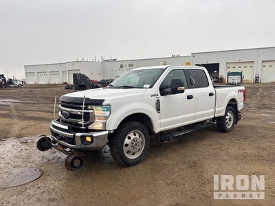2020 Ford F250 XLT 4x4 Crew Cab بيك اب